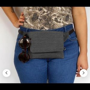 Nata B Fanny Pack